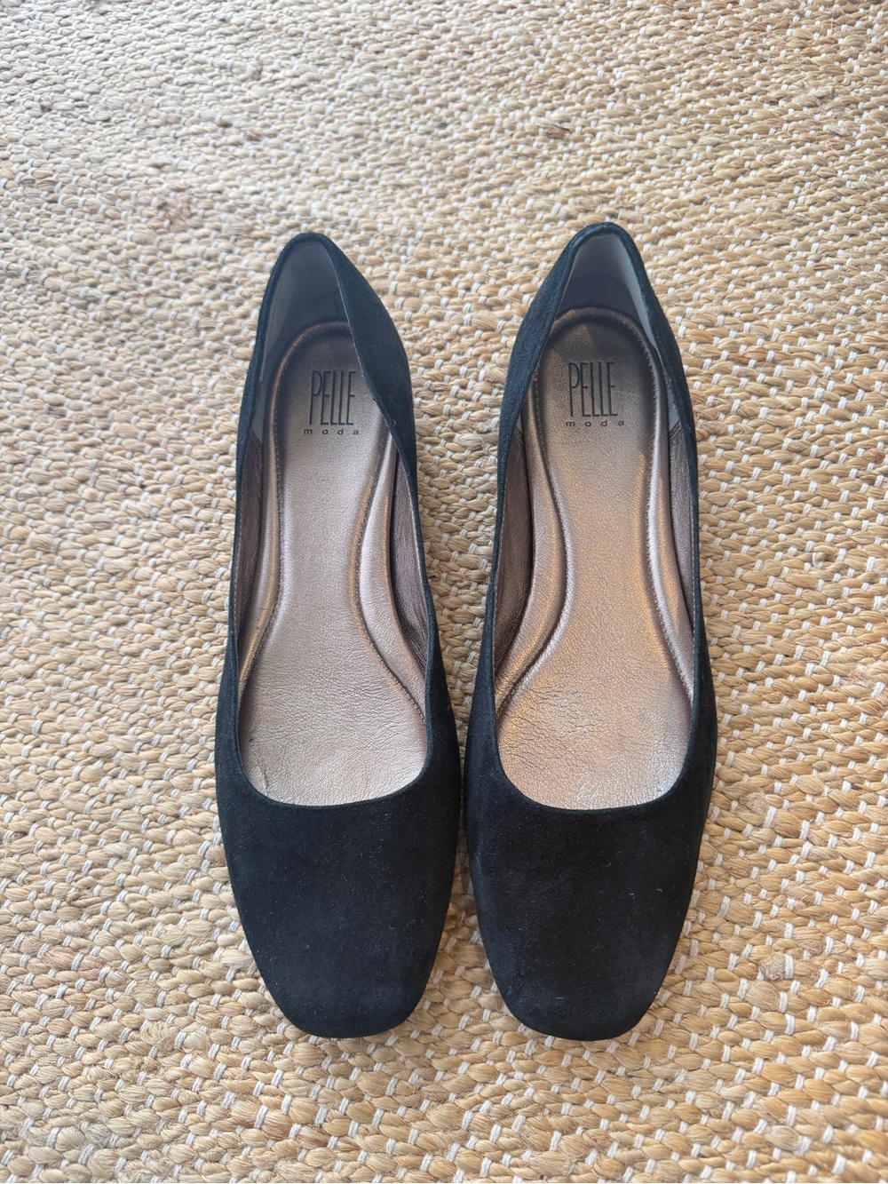 Pelle Moda Black Suede Square-Toe Ballet Flats, size 11